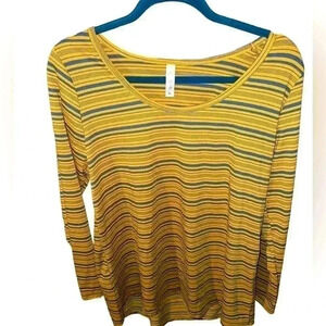 Lularoe xl mustard and blue stripe Lynnae  long sleeve t-shirt. Hi/lo hem. NWT.